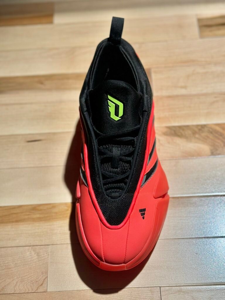 حذاء سنيكرز أديداس ديم 9 adidas Dame 9