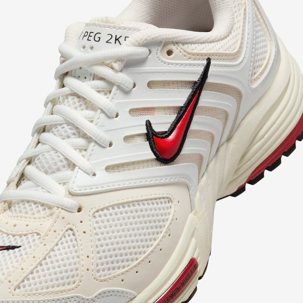 حذاء الجري نايك اير بيجاسوس 2 كي 5 فانتوم جيم ريد النسائي لون ابيض احمر حليب جوز الهند Nike Air Pegasus 2K5 Phantom Gym Red