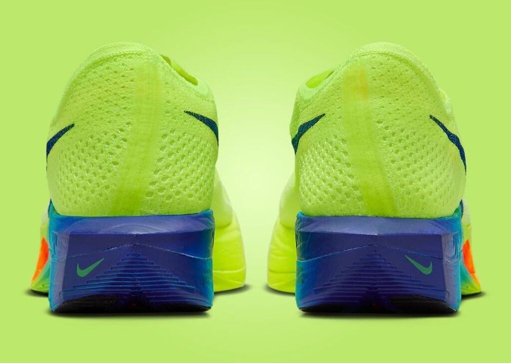 حذاء الجري نايك فيبورفلاي 3 فولت لون اخضر فاقع Nike Vaporfly 3 Volt