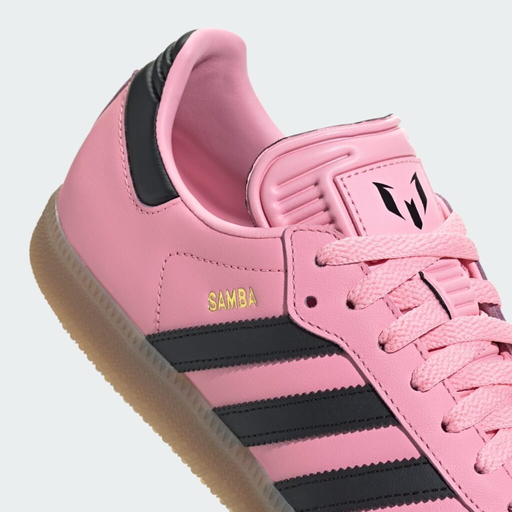 حذاء سنيكرز ليونيل ميسي x اديداس سامبا إندور كليت بِنك لون زهري اسود Lionel Messi x adidas Samba Indoor Cleat Pink