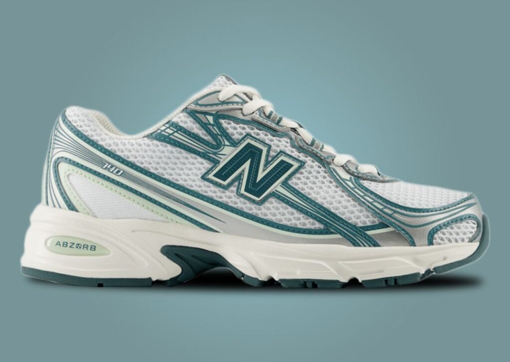 حذاء سنيكرز نيو بالانس 740 في 2 وايت جرين لون ابيض اخضر New Balance 740v2 White Green