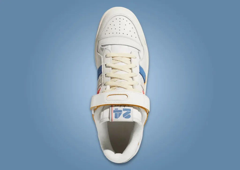 حذاء سنيكرز اديداس فوروم 84 لو باريس أولمبيكس لون ابيض كريمي adidas Forum 84 Low Paris Olympics