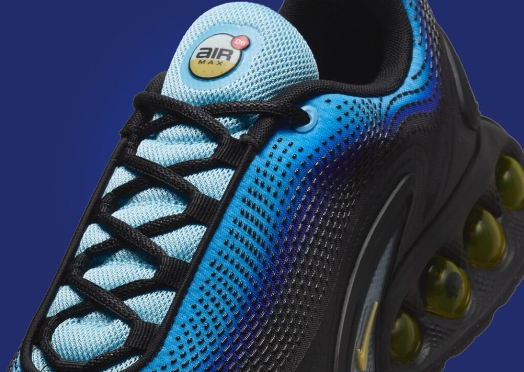 حذاء سنيكرز نايك اير ماكس دي ان هايبر بلو لون اسود ازرق Nike Air Max DN Hyper Blue