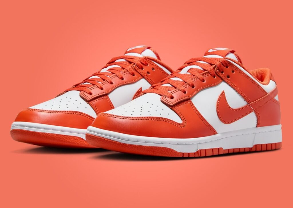 حذاء سنيكرز نايك دانك لو كوزميك كلاي سيراكيوز لون احمر برتقالي ابيض Nike Dunk Low Cosmic Clay Syracuse