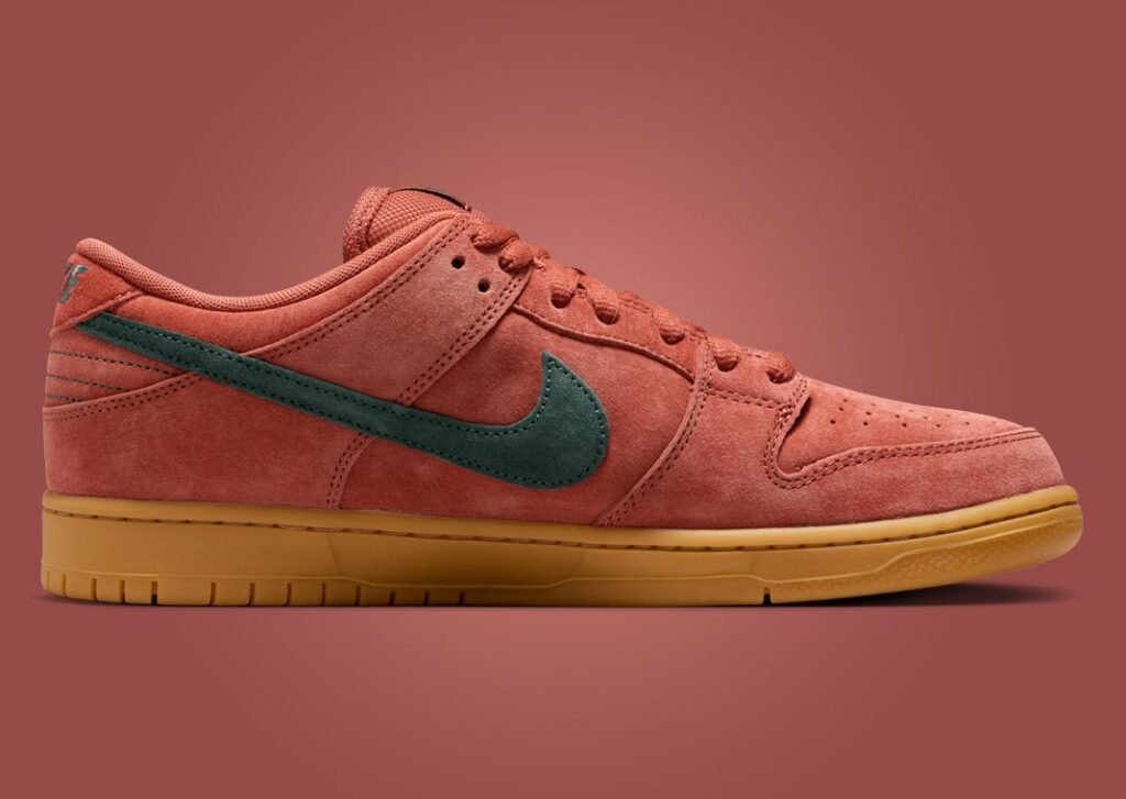 سنيكرز نايك اس بي دانك لو بورنت صن رايز لون بني اخضر غامق صمغ Nike SB Dunk Low Burnt Sunrise