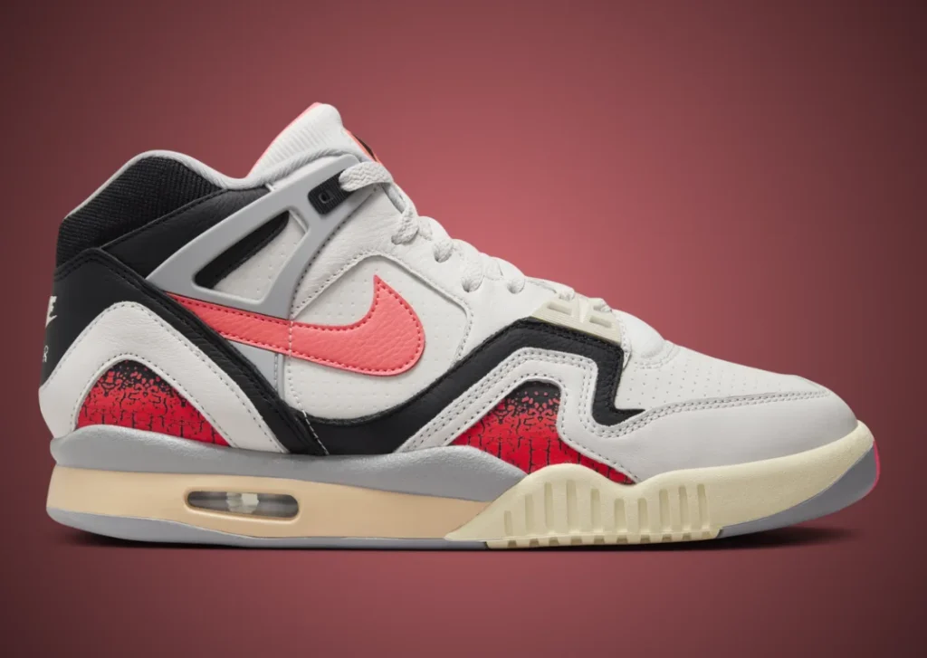 حذاء التنس نايك اير تيك تشالنج 2 هوت لافا لون ابيض واسود Nike Air Tech Challenge 2 Hot Lava