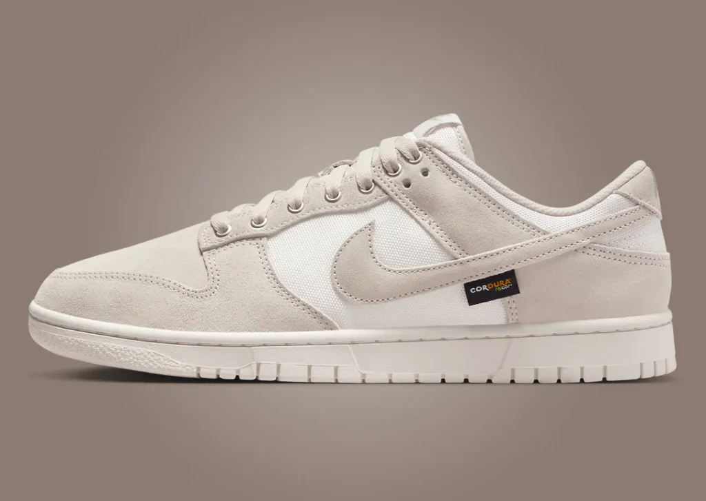 حذاء سنيكرز نايك دانك لو كوردورا لايت لون بني فاتح Nike Dunk Low Cordura Light Orewood Brown