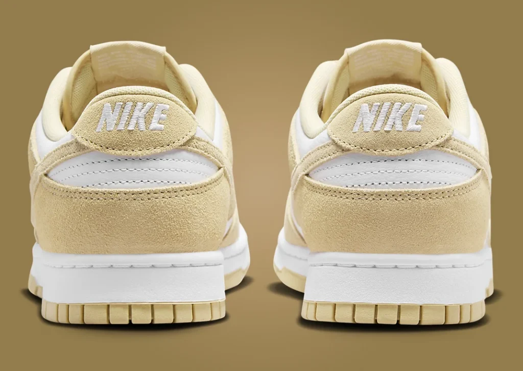 حذاء سنيكرز نايك دانك لو نايك تيم جولد سويد لون ذهبي وابيض Nike Dunk Low Team Gold Suede