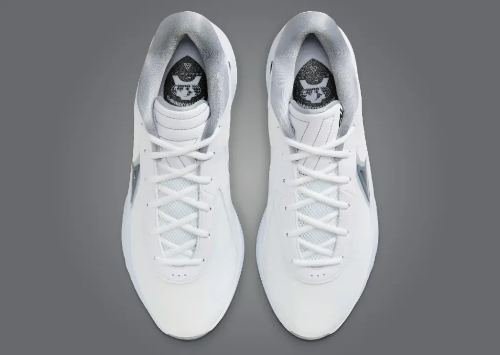 حذاء كرة السلة نايك جيانيس فريك 6 وايت بلاك لون ابيض اسود رمادي Nike Giannis Freak 6 White Black