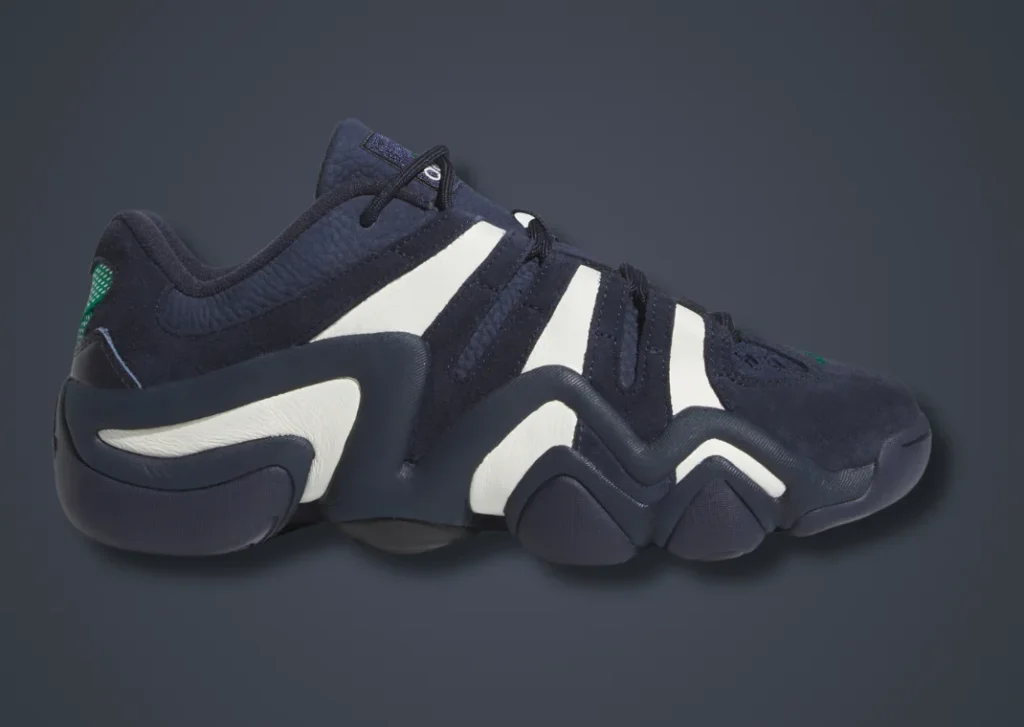 حذاء سنيكرز هوب يورك سيتي x اديداس كريزي 8 لو لون كحلي اسود Hoop York City x adidas Crazy 8 Low