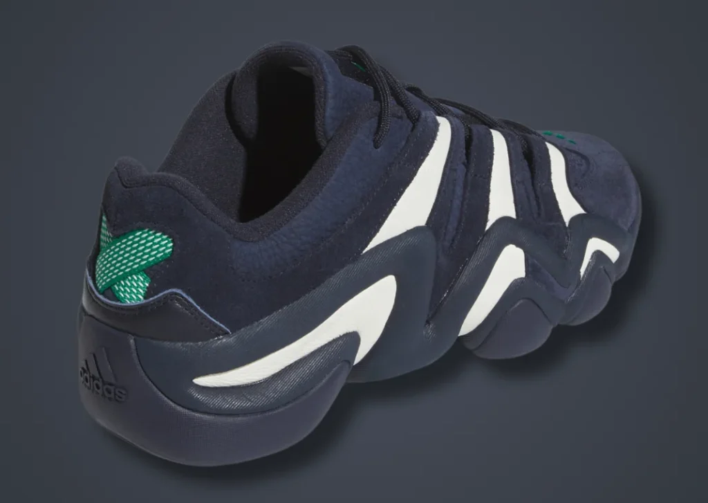 حذاء سنيكرز هوب يورك سيتي x اديداس كريزي 8 لو لون كحلي اسود Hoop York City x adidas Crazy 8 Low