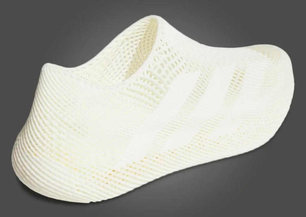 كلايموج أديداس الجديد المطبوع ثلاثي الأبعاد adidas' 3D-Printed Climamog