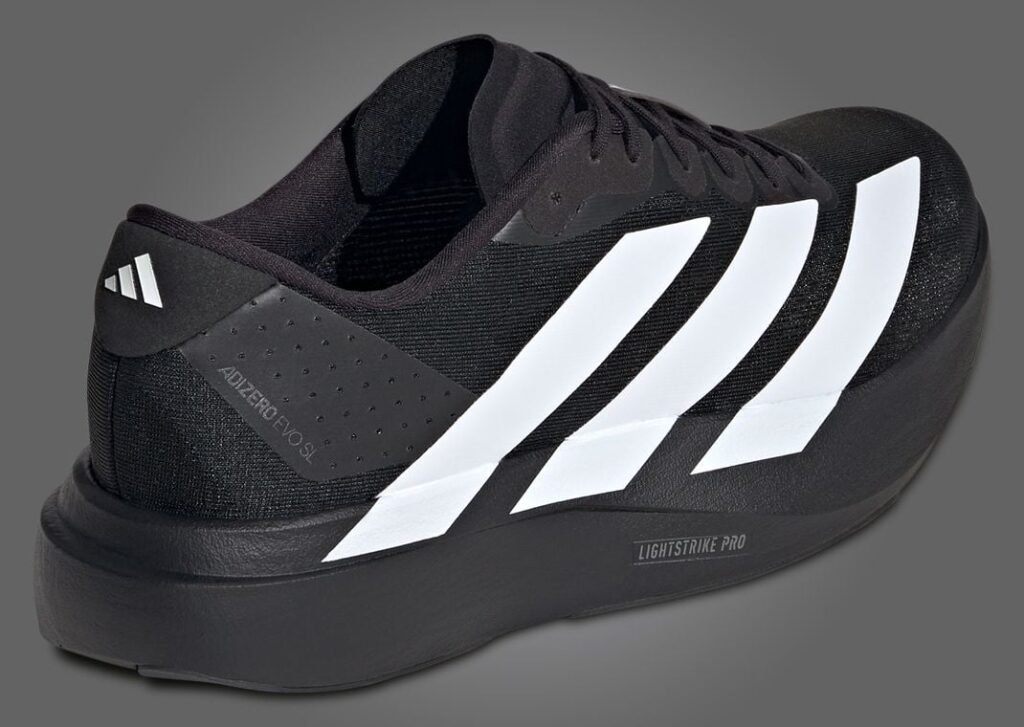 اديداس اديزيرو ايفو اس ال بلاك وايت لون اسود وابيض adidas Adizero Evo SL Black White