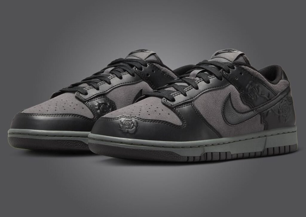 حذاء سنيكرز نايك دانك لو بلاك روزس النسائي لون اسود ورمادي Nike Dunk Low Black Roses